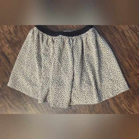 Gymboree Animal Print Skirt Size Medium - Picture 1 of 6